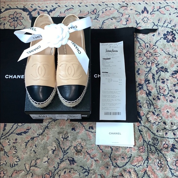 Chanel Lambskin Espadrilles in Beige & Black - Picture 2 of 8
